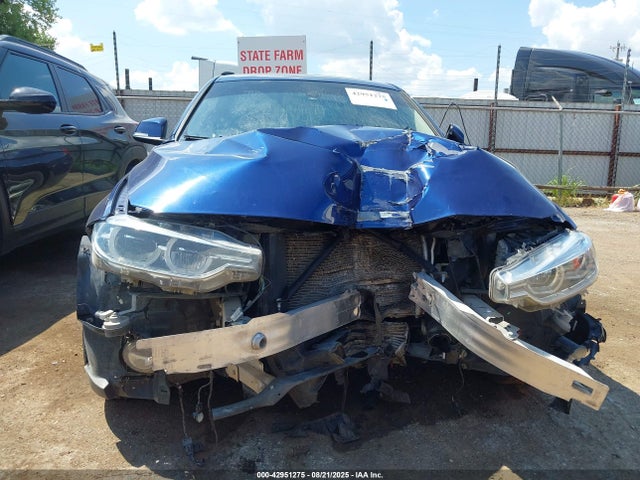 42951275 :رقم المزاد ، WBA8E5G59JNU45857 vin ، 2018 Bmw 320i Xdrive مزاد بيع
