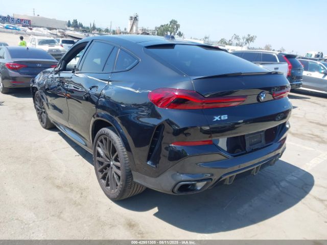2024 BMW X6 5UX33EX05R9V53550 Photo 2