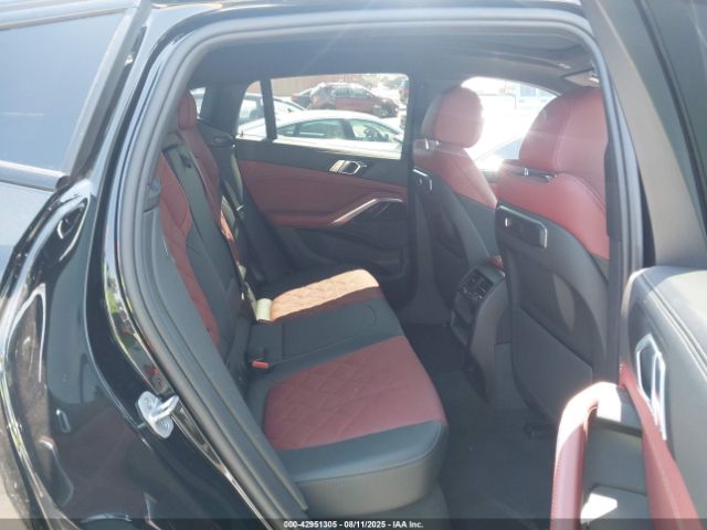 2024 BMW X6 5UX33EX05R9V53550 Photo 7