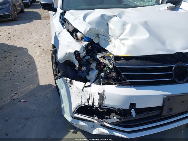 3VWD17AJ3HM283272 Volkswagen 1.8 tsi