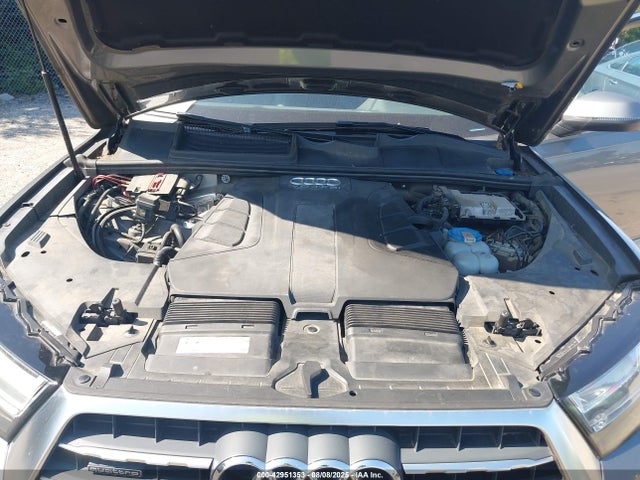 2017 AUDI Q7 WA1LAAF72HD026215 Photo 9