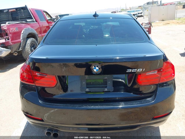 WBA3C1C56EK106964 BMW 328I