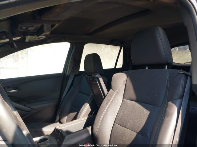 5J8TB3H53HL010218 Acura j35z2