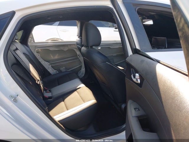 3KPF54AD6PE649839 KIA mpi nu