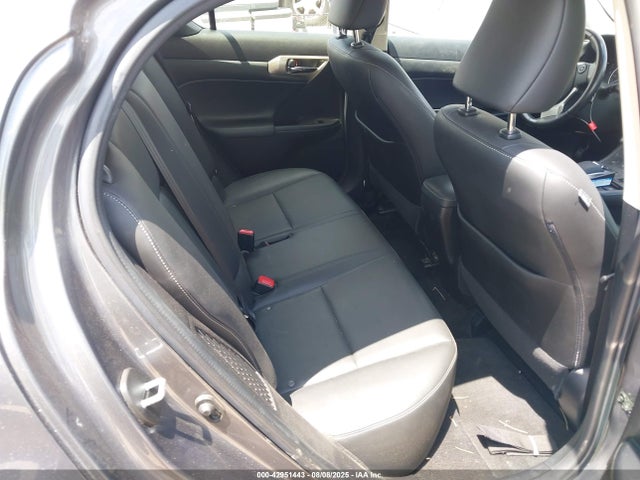 JTHKD5BH5G2261800 Lexus 2zr-fxe+3jm