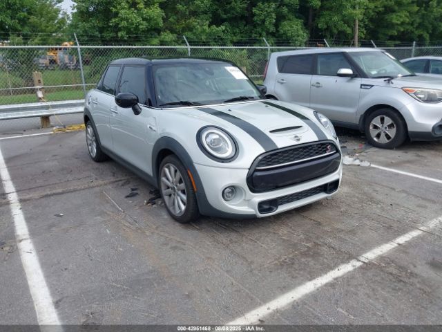 2021 MINI HARDTOP WMWXU9C00M2N78772