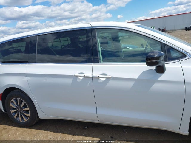 Chrysler 2024 2024 2C4RC1S70RR177973 Image 14