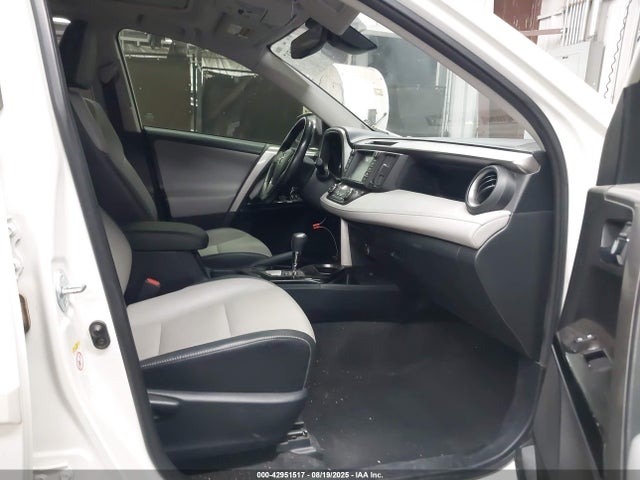JTMDJREV3GD023301 Toyota 2ar-fxe, 2jm+2fm