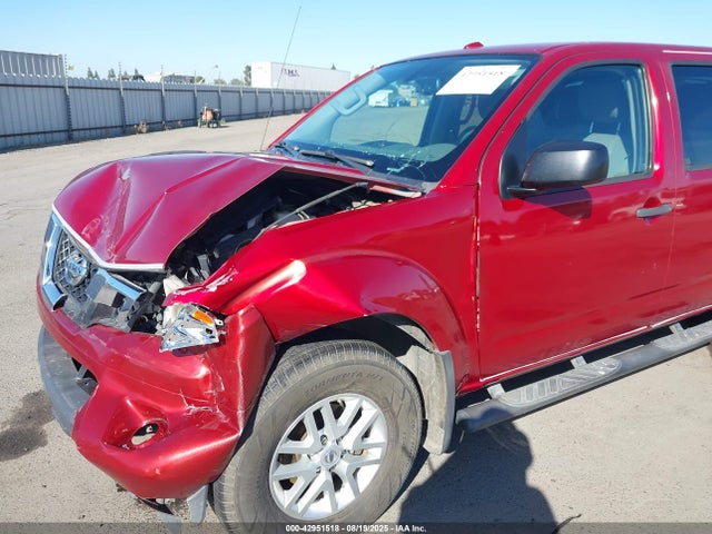 1N6AD0ER4HN739335 Nissan 2017