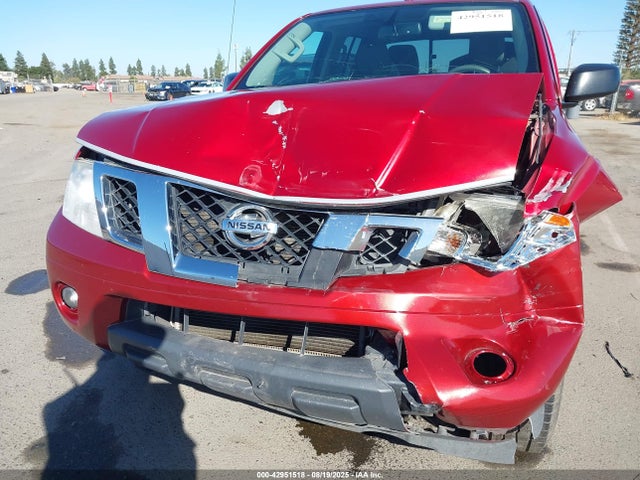 1N6AD0ER4HN739335 Nissan 2017