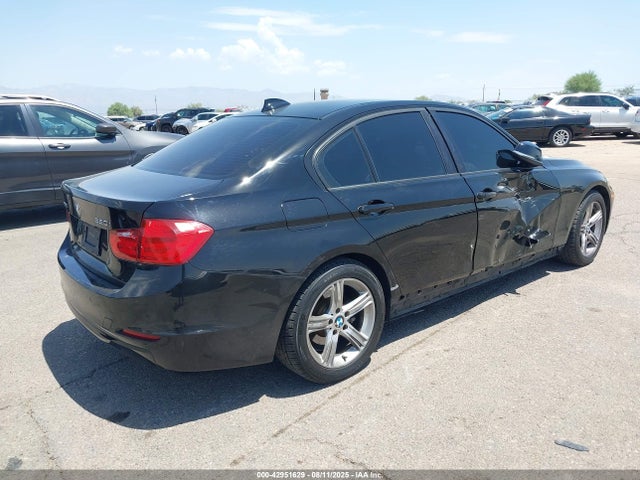 BMW 320i 2015 WBA3C3G59FNS74250 Image 4