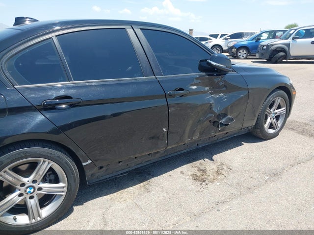 BMW 320i 2015 WBA3C3G59FNS74250 Image 6
