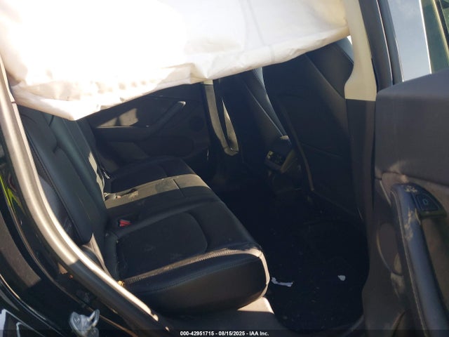 2021 TESLA MODEL Y 5YJYGDEE9MF185862 Photo 7