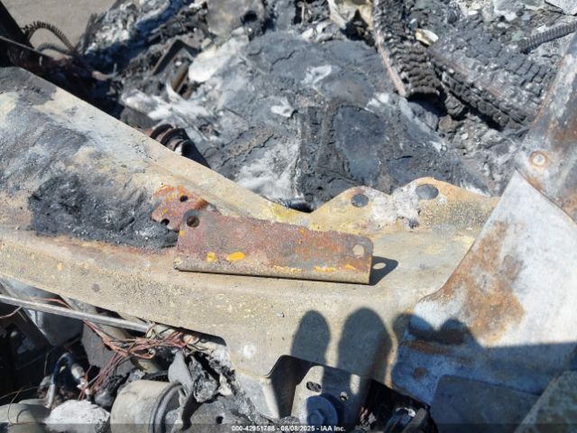 2021 TESLA MODEL 3 5YJ3E1EA9MF069623 Photo 8