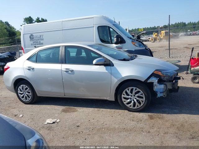 5YFBURHE9KP941473 Toyota COROLLA LE