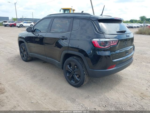 2018 JEEP COMPASS 3C4NJDBB4JT394857 Photo 2