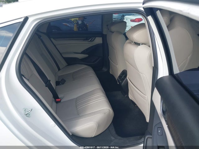 1HGCV3F92MA015543 Honda lfb2