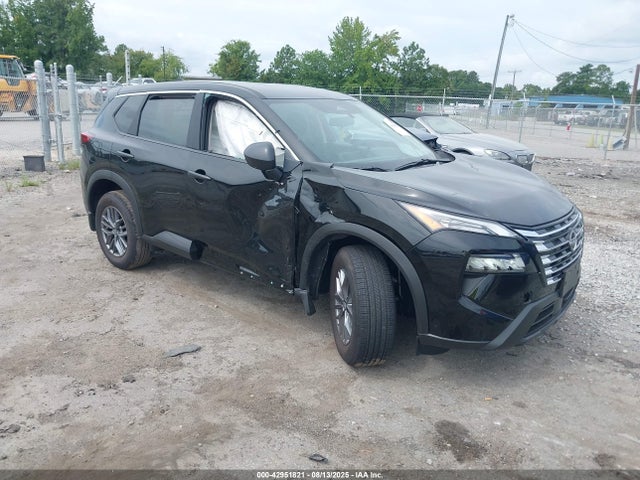 5N1BT3AB3SC840076 Nissan Rogue