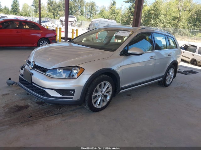 3VWH17AU2HM526887 Volkswagen 1.8 tsi