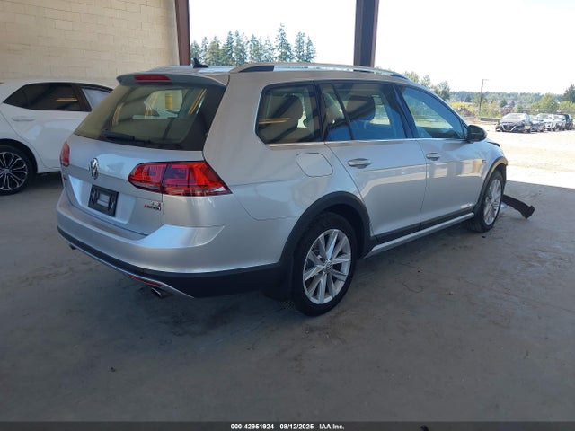 3VWH17AU2HM526887 Volkswagen 1.8 tsi