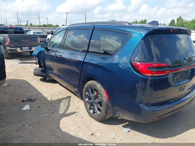 Chrysler Pacifica 2025 2C4RC1GG0SR522062 Image 3