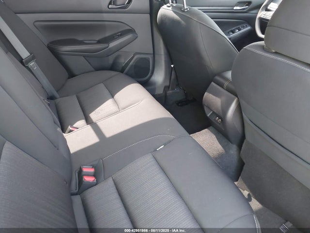 Nissan Altima 2025 1N4BL4DV2SN337472 Image 8