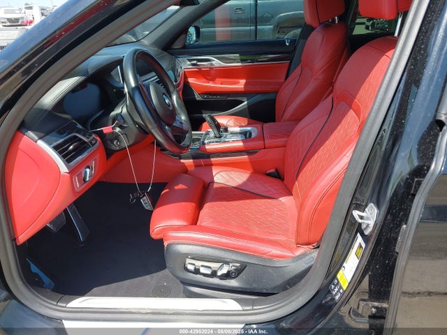 WBA7U2C02MCF45681 BMW 750i