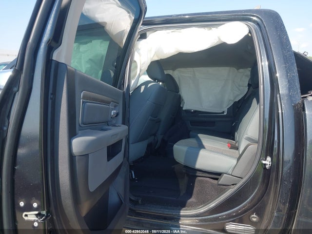 1C6RR6LG6JS149969 RAM 1500