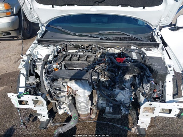 Honda l15b7 2022 19XFL1H81NE013212 Image 10