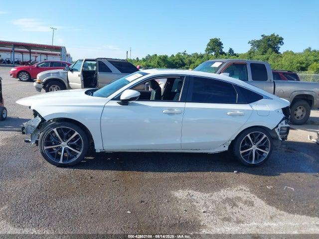 Honda l15b7 2022 19XFL1H81NE013212 Image 15