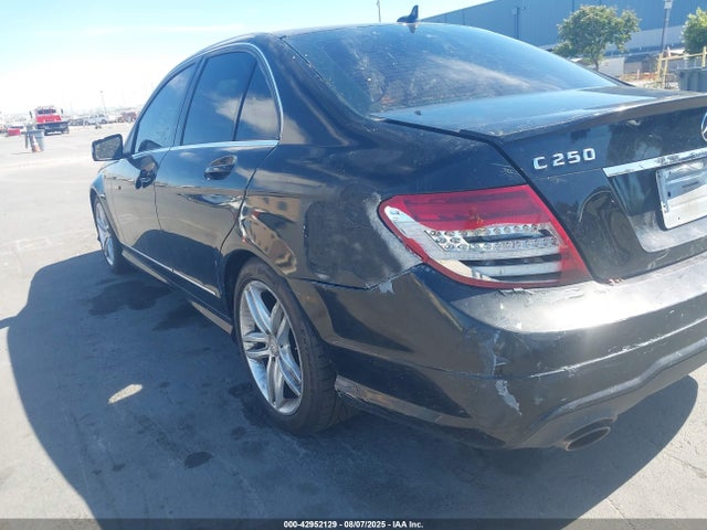Mercedes-Benz 2014 2014 WDDGF4HB6ER305022 Image 6