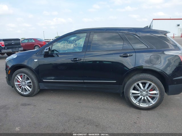 1GYKNGRS9PZ166573 Cadillac lgx