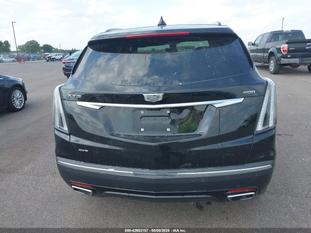1GYKNGRS9PZ166573 Cadillac lgx