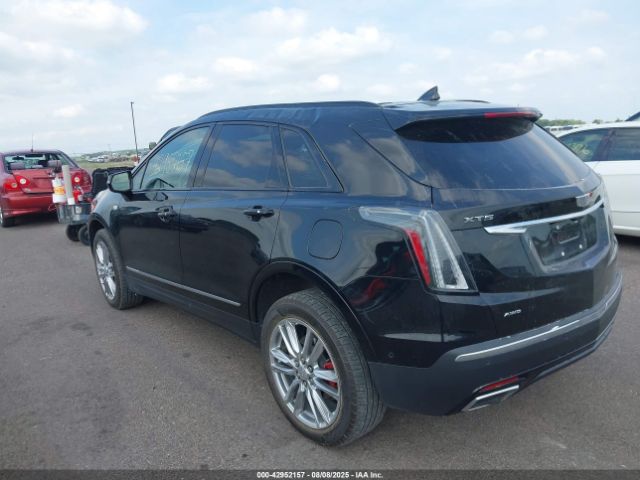 2023 CADILLAC XT5 1GYKNGRS9PZ166573 Photo 2