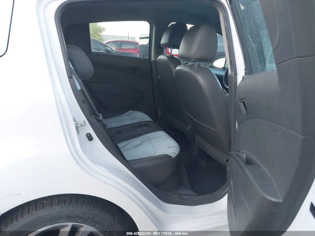 Chevrolet en0 2015 KL8CK6S01FC819011 Image 8