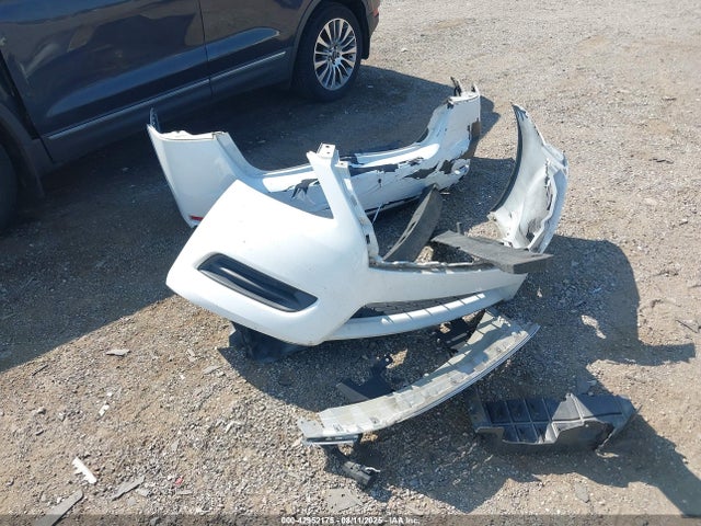 Nissan 2015 2015 3N1AB7AP9FL666730 Image 12