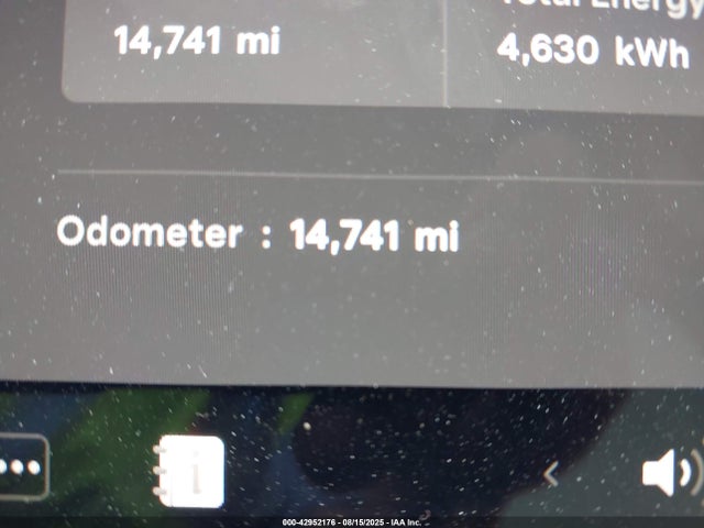 Tesla Model Y 2023 7SAYGDEF5PF863538 Image 16