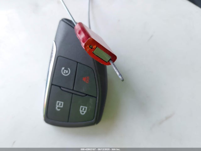 1GCPTBEK6R1138595 Chevrolet l3b