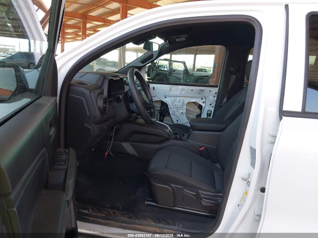 1GCPTBEK6R1138595 Chevrolet l3b