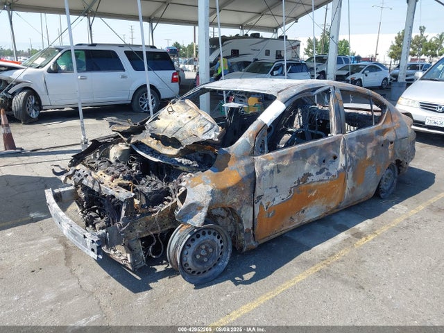 Nissan 2017 2017 3N1CN7AP7HL811475 Image 2