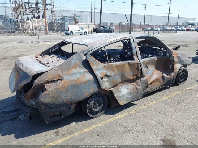 Nissan 2017 2017 3N1CN7AP7HL811475 Image 4
