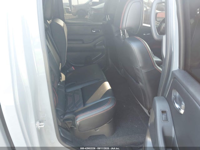 Nissan Frontier 2025 1N6ED1EK2SN626159 Image 8