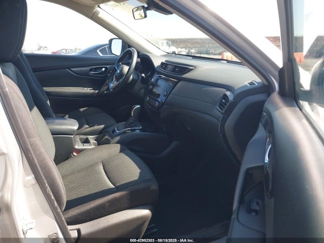 JN8AT2MV3LW130650 Nissan Rogue