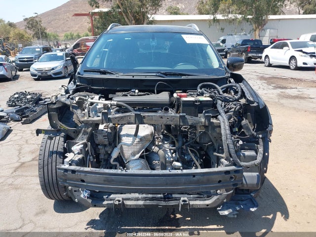 Nissan 2017 2017 JN8AT2MT4HW387466 Image 13