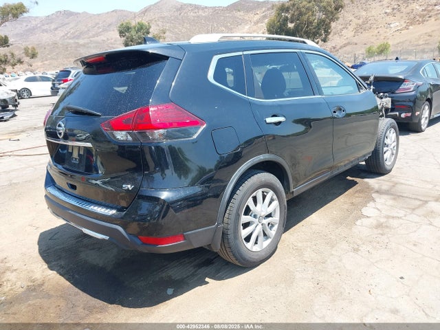 Nissan 2017 2017 JN8AT2MT4HW387466 Image 4