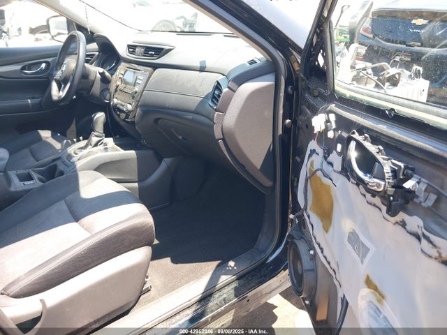 Nissan 2017 2017 JN8AT2MT4HW387466 Image 5