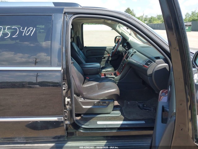 2010 CADILLAC ESCALADE ESV 1GYUKHEF6AR286936 Photo 4