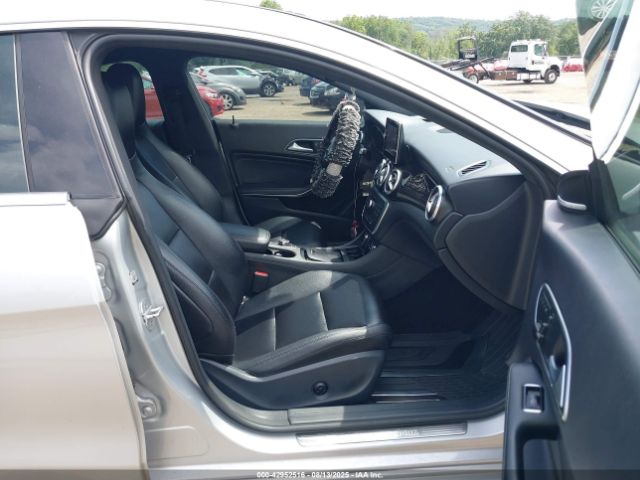 2015 MERCEDES-BENZ CLA 250 WDDSJ4EB1FN199343 Photo 4