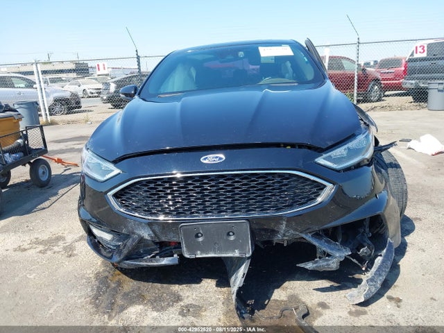 3FA6P0VP0KR179578 Ford Fusion
