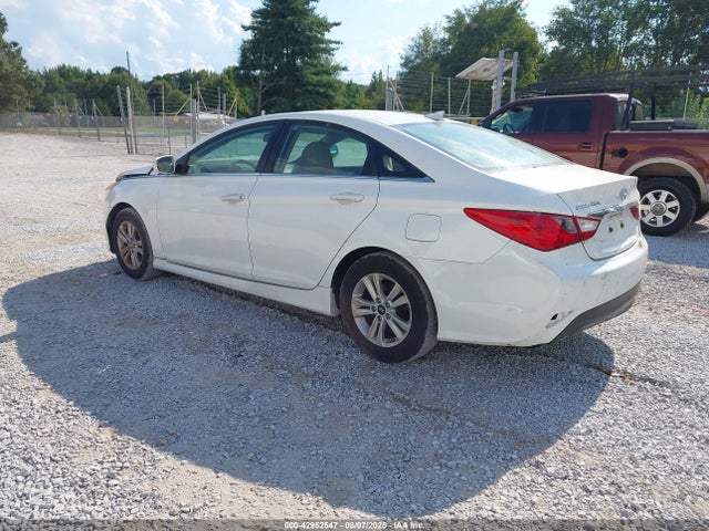 5NPEB4AC0EH912766 Hyundai gamma